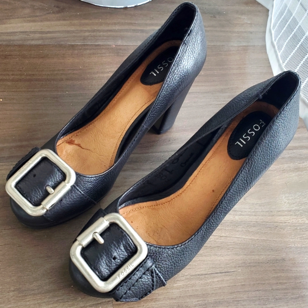 FOSSIL Chunky Heels